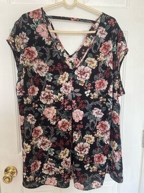 Halogen Floral V-Neck Blouse in Black, Pink and Cream